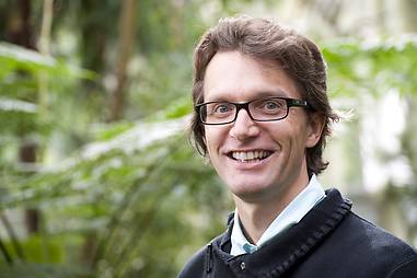 Prof. Steven Jansen vom Institut für Systematische Botanik und Ökologie der Universität Ulm